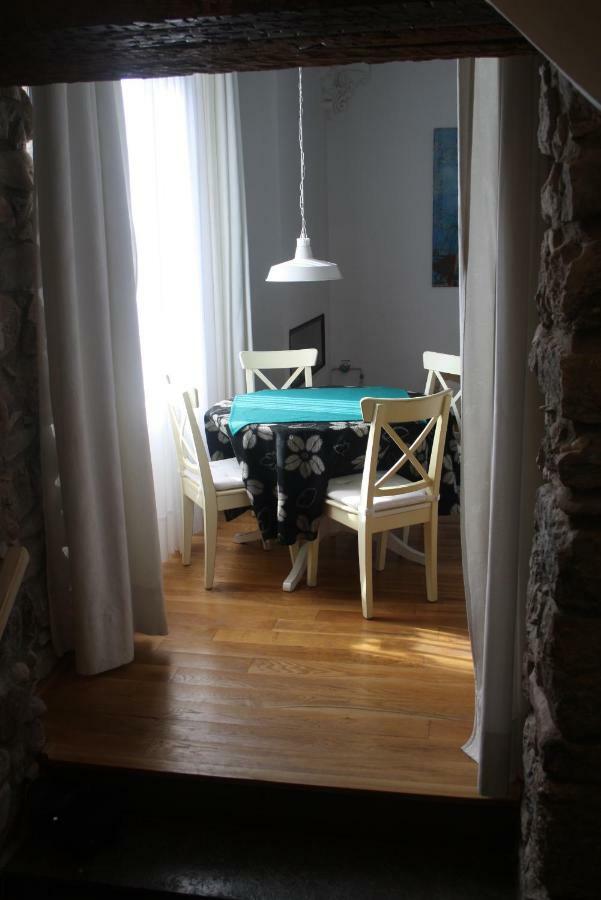 El Castell De La Pobla De Lillet (Adults Only) Villa ภายนอก รูปภาพ