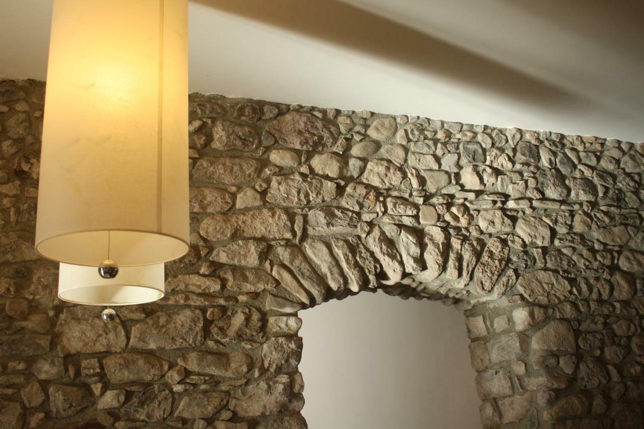 El Castell De La Pobla De Lillet (Adults Only) Villa ภายนอก รูปภาพ