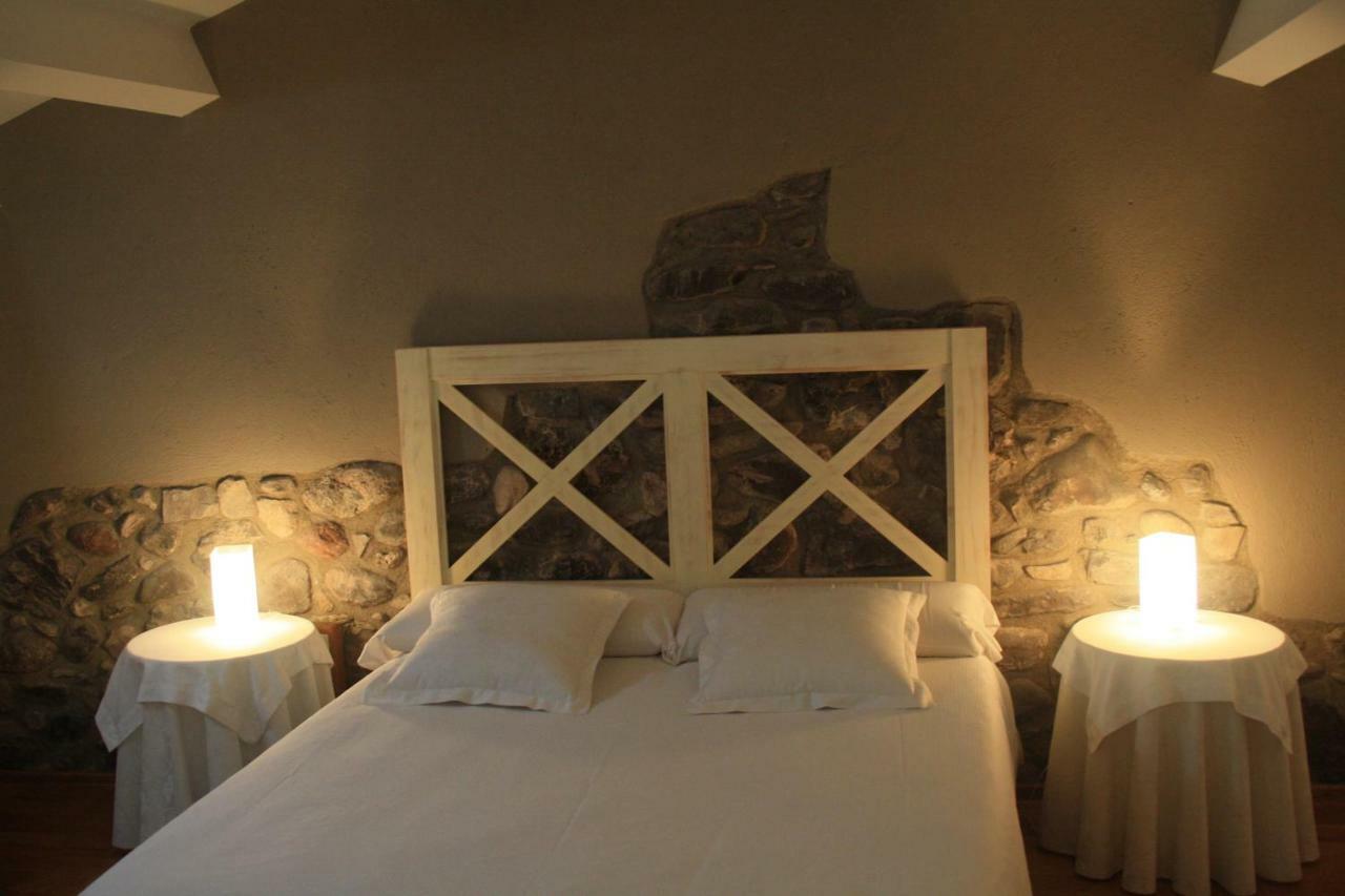El Castell De La Pobla De Lillet (Adults Only) Villa ภายนอก รูปภาพ